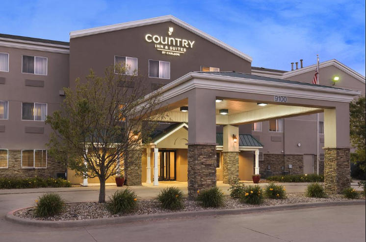 Country inn & Suites - Fargo Wedding Venues